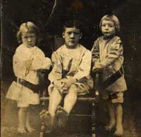 Picture of three unknown children